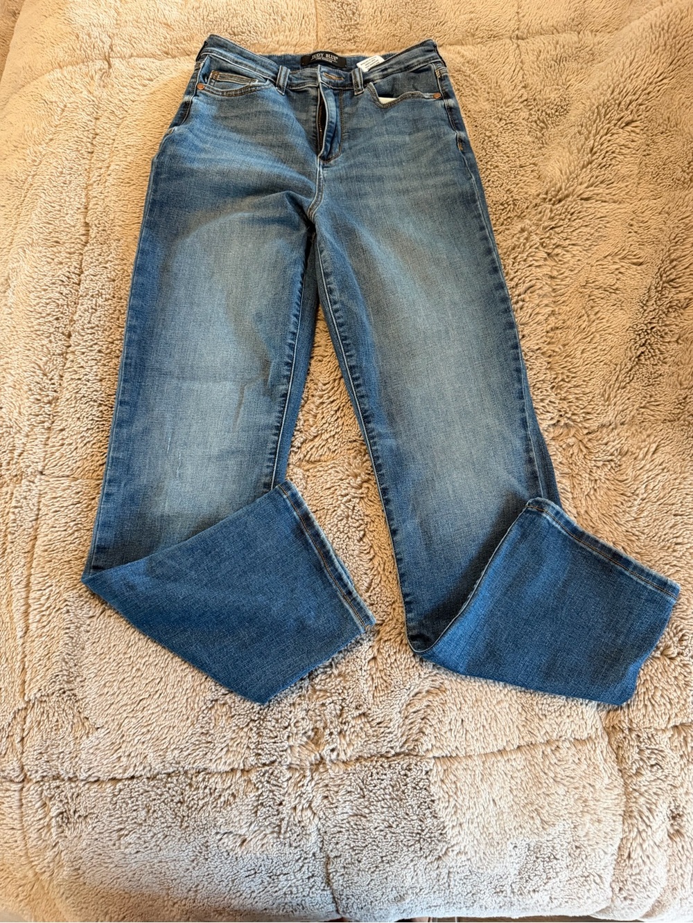 Judy Blue Medium Wash Flare Jeans
